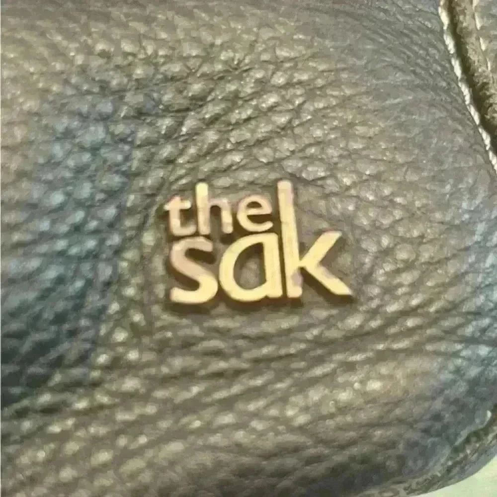 The Sak Sequoia Hobo Bag‎ in Leather, Single Shoulder Strap Black - Picture 6 of 11